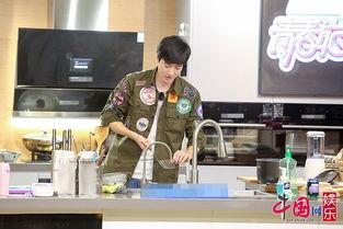 李小璐常远互相爆料视频,娱乐圈好友默契互动引网友热议